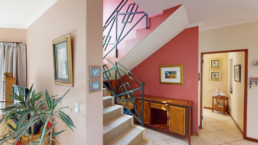 5 Bedroom Property for Sale in Cola Beach Western Cape